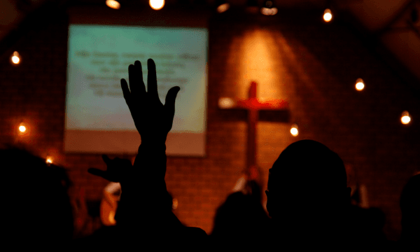 4 Ways to Create an Engaging Easter Live Stream Experience