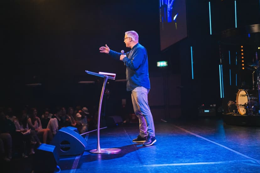 Church Leader's Guide to AI